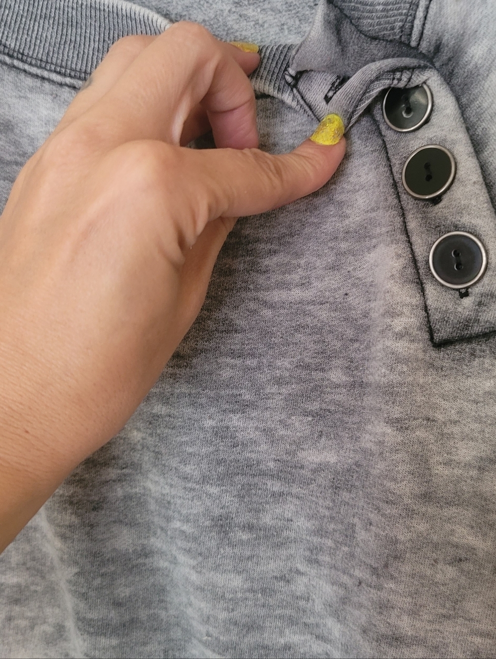 Vintage Y2K Roxy Lightweight Gray Button Shoulder Sweatshirt Size Small - Picture 3 of 8